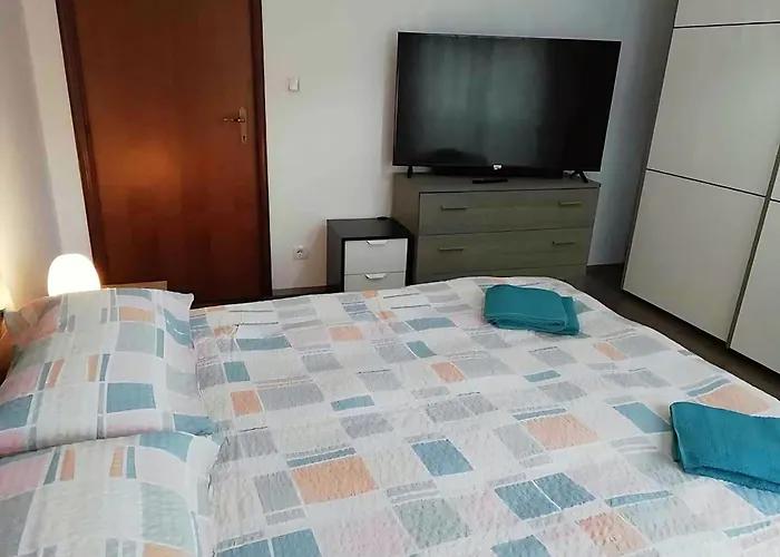 Gorizia Central Luxe Apartment 6 Posti Letto
